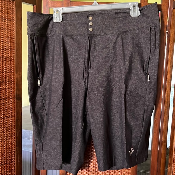 Jofit Pants - Women’s Jofit bermuda length golf shorts size 12. Like new condition. Dark gray